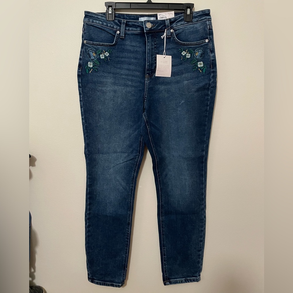 NWT Skinny Embroidered Jeans